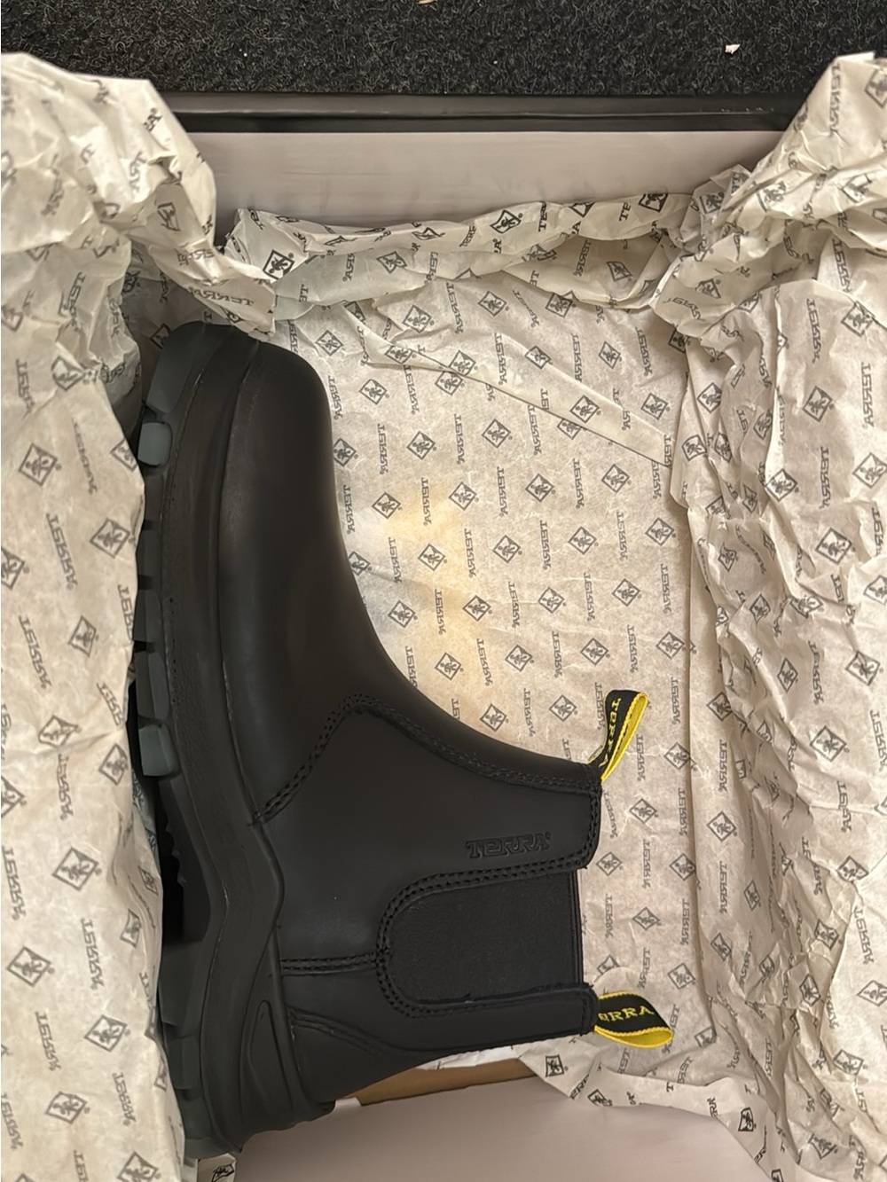 Terra Women Black Slip-On Work Chelsea Boot leather upper